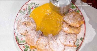 Frittelle di mele è sempre mezzogiorno