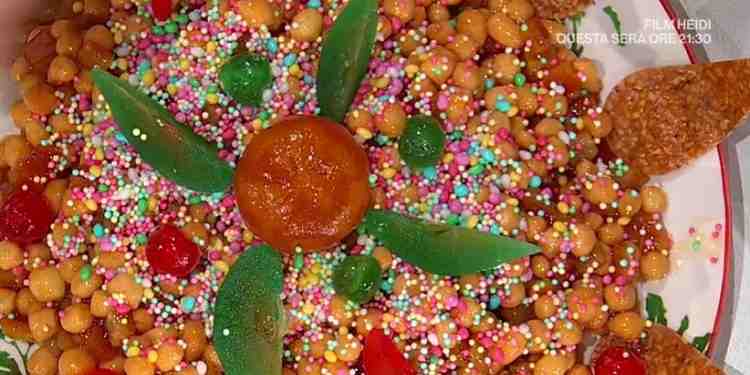 Struffoli napoletani è sempre mezzogiorno