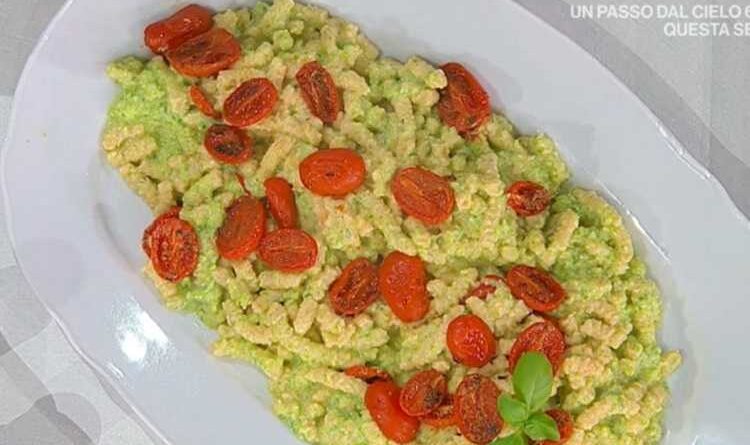 Passatelli con pesto di zucchine è sempre mezzogiorno