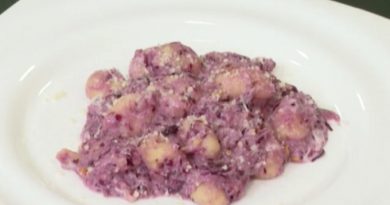 Cotto e mangiato gnocchi stracchino e radicchio